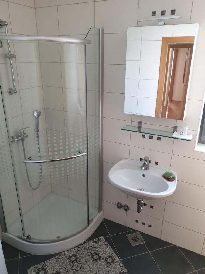 Apartment Emma Ljubljana - Free Parking, Ac, Wifi Dış mekan fotoğraf