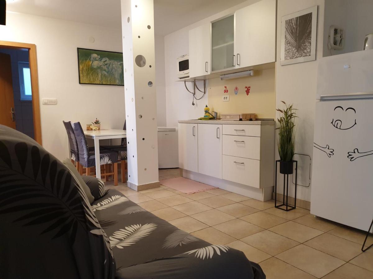 Apartment Emma Ljubljana - Free Parking, Ac, Wifi Dış mekan fotoğraf