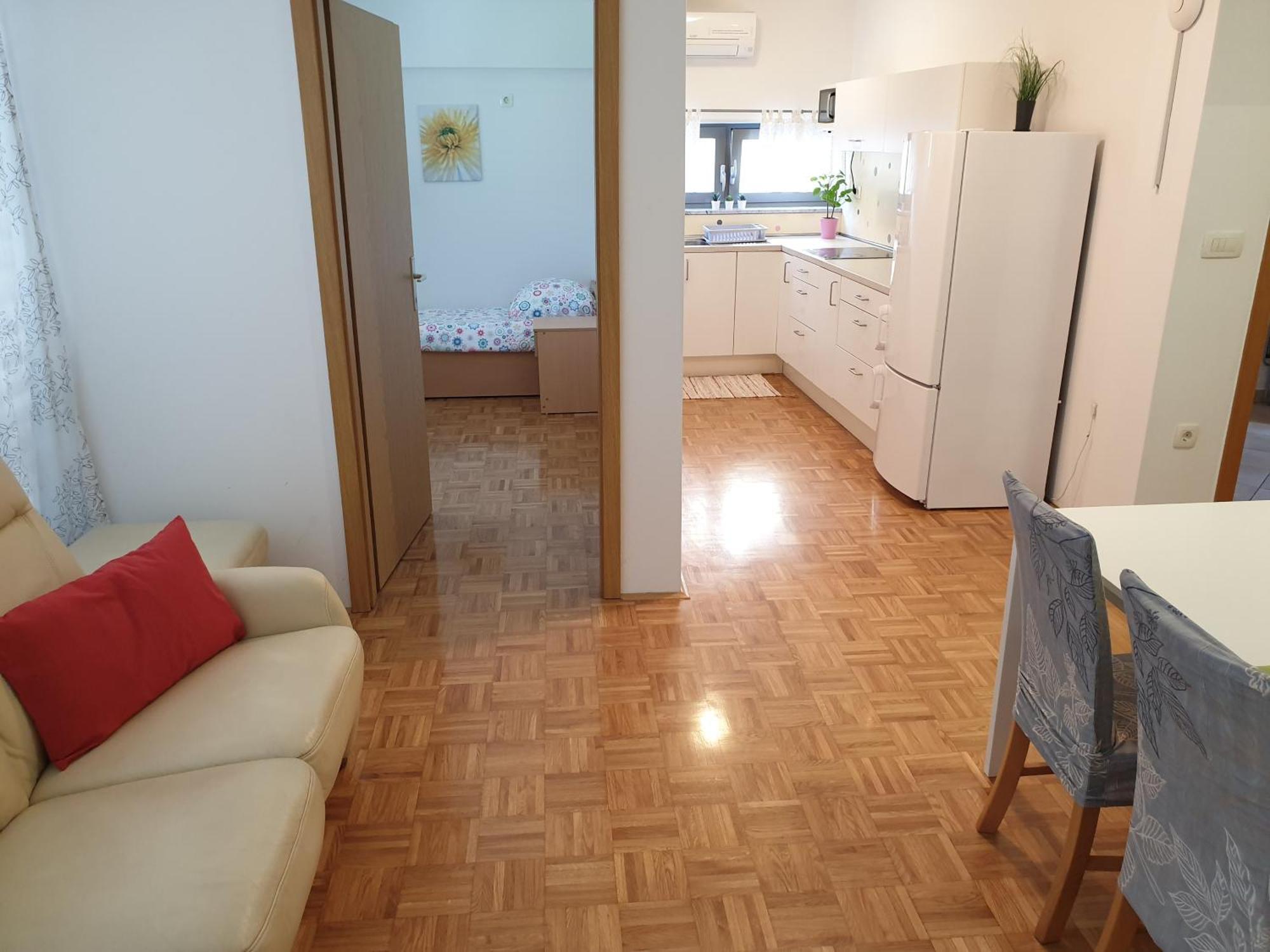 Apartment Emma Ljubljana - Free Parking, Ac, Wifi Oda fotoğraf